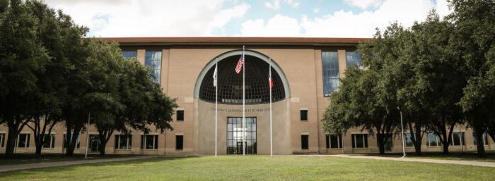 Sue and Radcliffe Killam Library